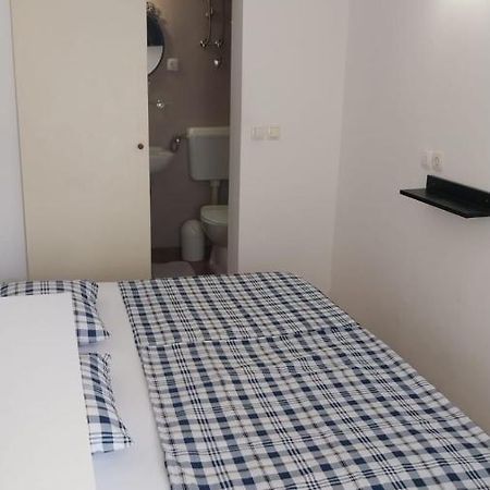 Apartmani Bonavia Елса Экстерьер фото