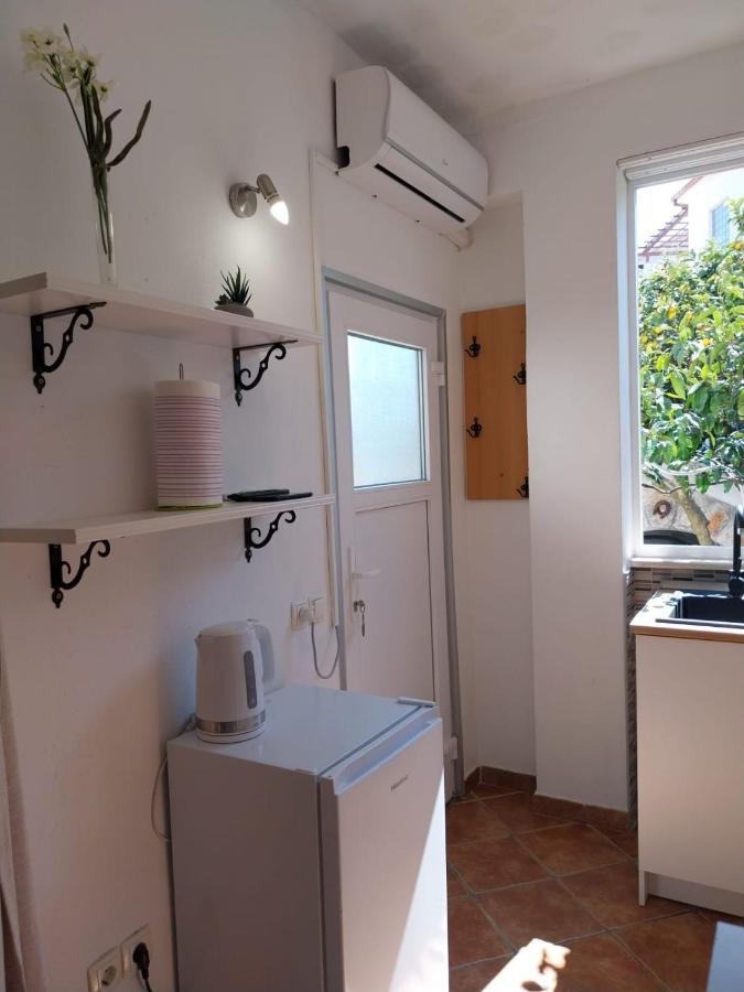 Apartmani Bonavia Елса Экстерьер фото