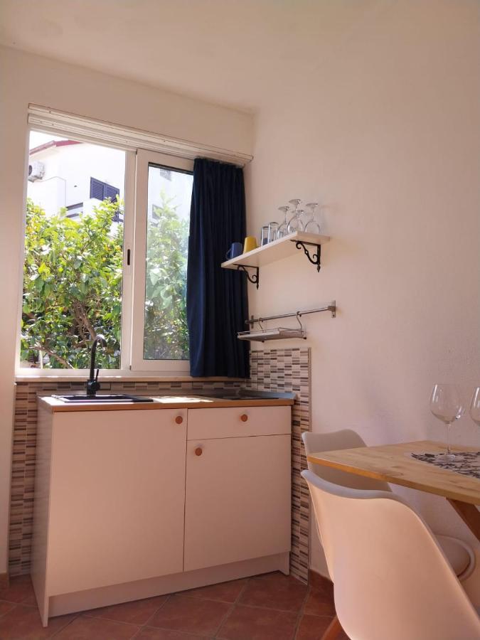 Apartmani Bonavia Елса Экстерьер фото